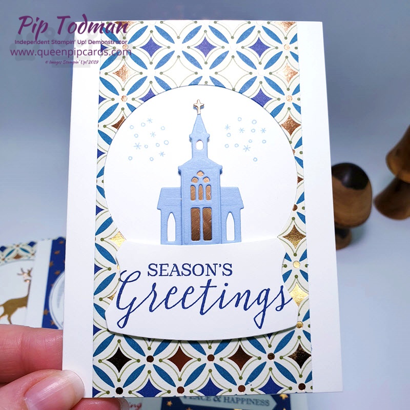 Festive Luggage and Notecard Set tutorial now available for this adorable project which makes a lovely gift for someone special. Pip Todman www.queenpipcards.com Stampin' Up! Independent Demonstrator UK